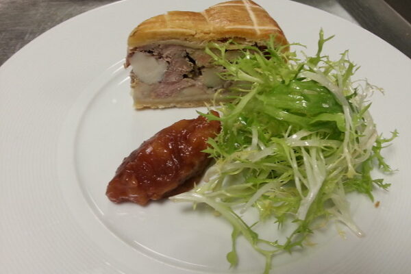 PATE-EN-CROUTE-QUINCE-CHUTNEY-FRISSE-LEAF PATE-EN-CROUTE-QUINCE-CHUTNEY-FRISSE-LEAF